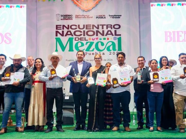 Mezcal poblano es orgullo, identidad y riqueza para sus comunidades: Armenta Mier