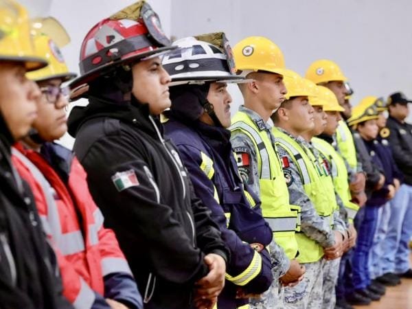 Gobierno estatal despliega acciones en territorio ante amenaza de lluvias en Sierra Norte