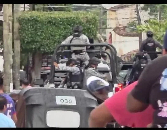 Detienen al alcalde de Suchiapa, Chiapas, y a su antecesor en el Operativo Enjambre