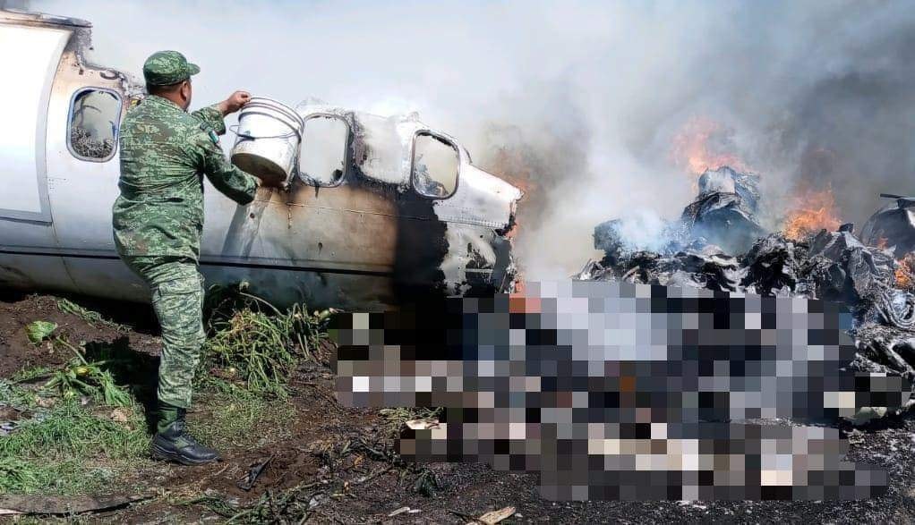 Avionazo de la Sedena, deja seis militares muertos en Veracruz