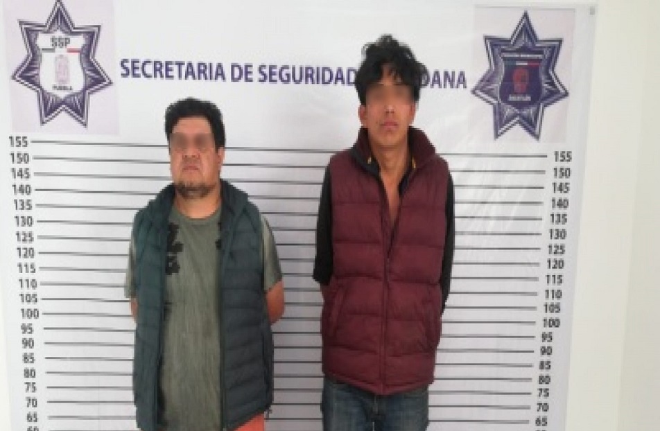 Policía Estatal detiene a “El Pinolillo” y a “El Potro” durante robo de auto en Zacatlán