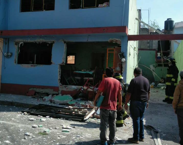 14 lesionados deja explosión de tanque de gas LP en la colonia Reforma Sur