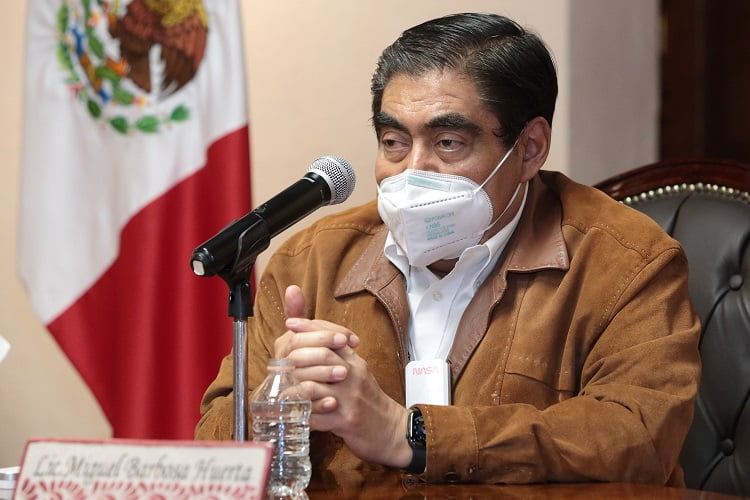 “No estoy metido en la designación de candidaturas”, asegura Barbosa