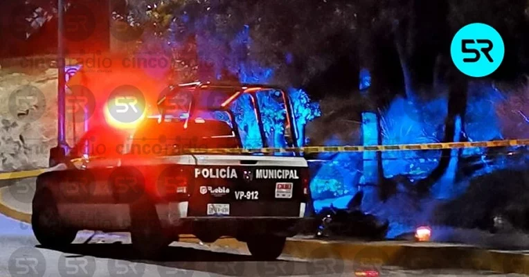 Muere motociclista tras impactarse en Bosques de Chapultepec, Puebla