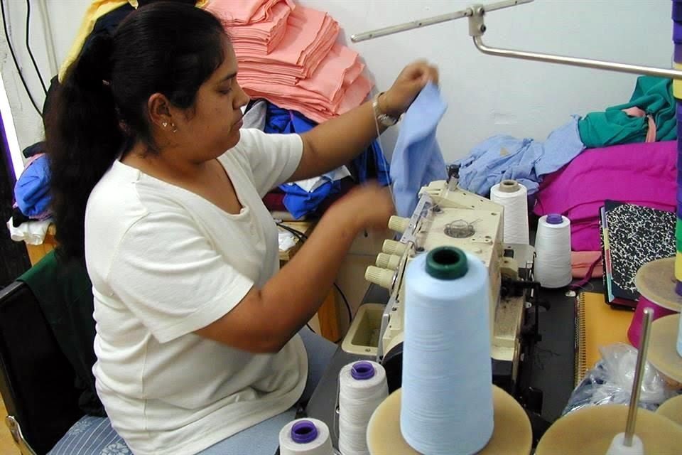 En Puebla empresas de manufactura y maquila comienzan a recuperarse