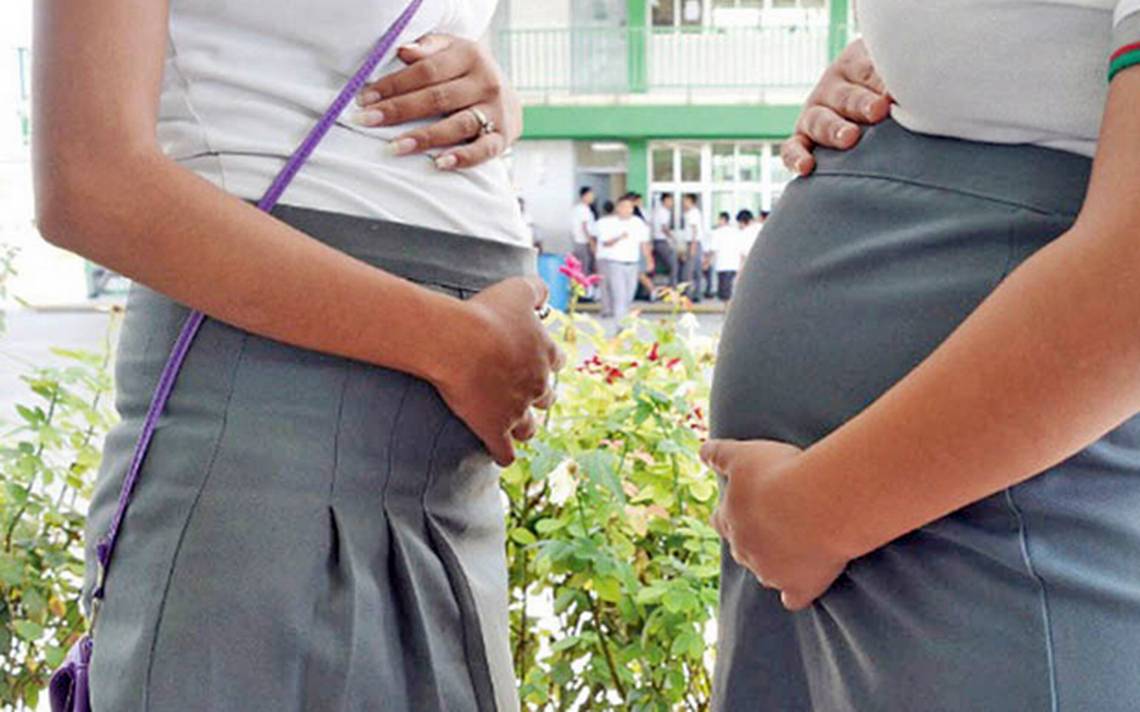 Más de mil 600 niñas y adolescentes se convirtieron en madres este año en Puebla