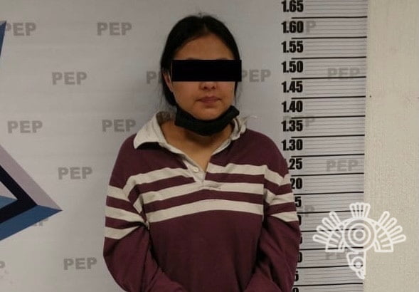 Captura SSP a “La Jefa de la Sierra”, presunta líder huachicolera de Xicotepec