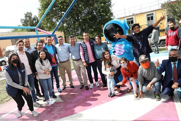 Cuatro canchas de Puebla se llenan de color a favor de la equidad de género