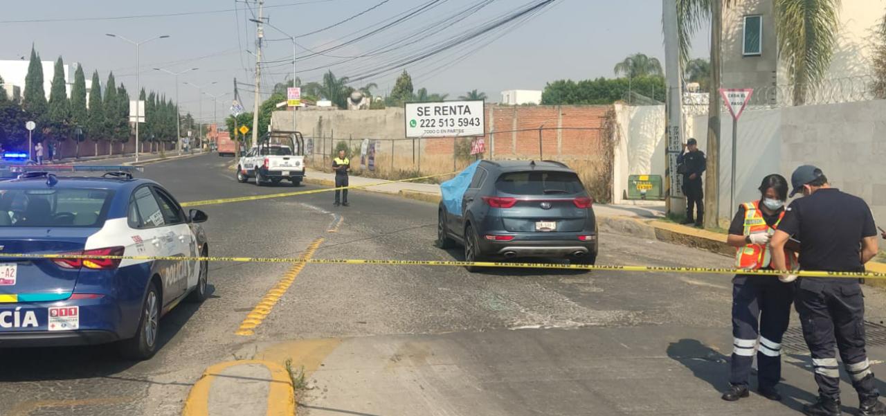 Ejecutan de 6 disparos a mujer en Momoxpan